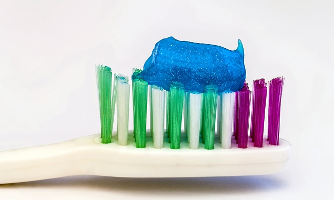 8 самых частых ошибок при уходе за зубами - «Здоровая жизнь»