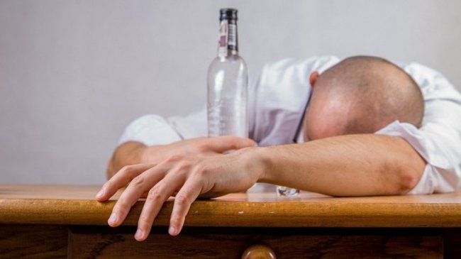 Алкоголь опасен в любых дозах - «Здоровая жизнь»