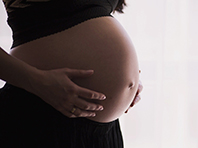 Соблюдение простых правил поможет сохранить здоровье ног в беременность - «Здоровая жизнь»