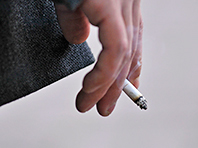Ученые выявили связь между курением и психическими проблемами - «Здоровая жизнь»