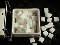 Обилие сахара убивает внутреннюю защиту кишечника, предупреждают врачи - «Здоровая жизнь»