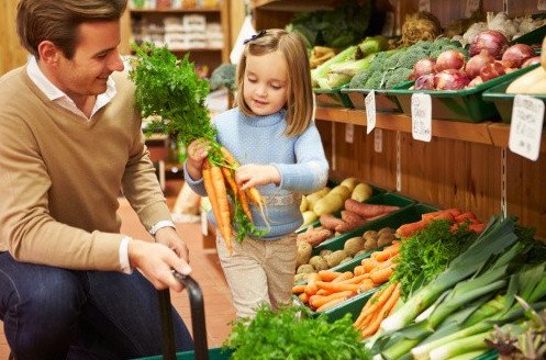 Ученые советуют не рассказывать детям о полезной еде - «Педиатрия»