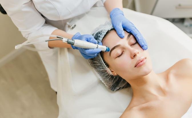 Марафон красоты: как ухаживать за собой в любое время года - Свободная Пресса - Здоровье. ЗОЖ. Составляющие ЗОЖ. Здравоохранение. Здравоохранение Российской Федерации. Медицинская помощь - «Новости Медицины»